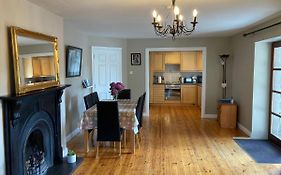 Beautiful & Quiet Countryside Setting In Kinsale